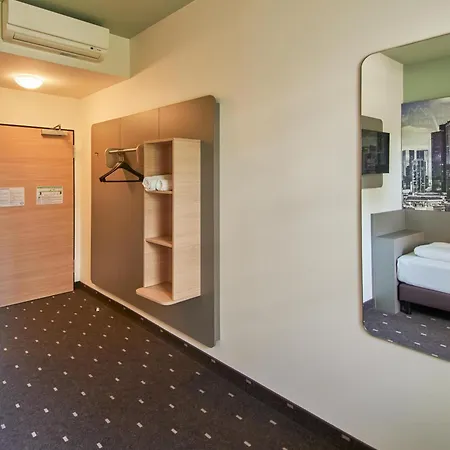 Frankfurt-west 3* Eschborn