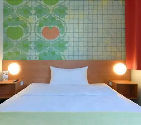 Szálloda Frankfurt-west