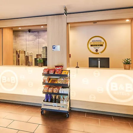 Frankfurt-west Hotell 3*