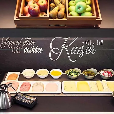 Hotel Frankfurt-west 3*