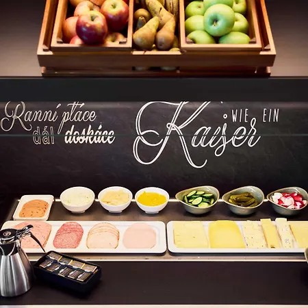 Hotel Frankfurt-west 3*