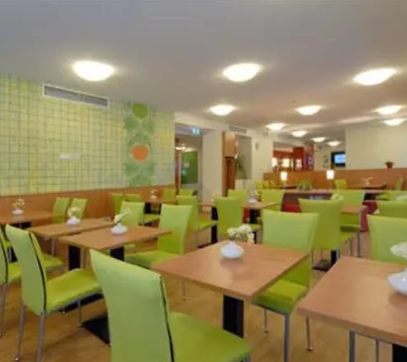 Frankfurt-west מלון