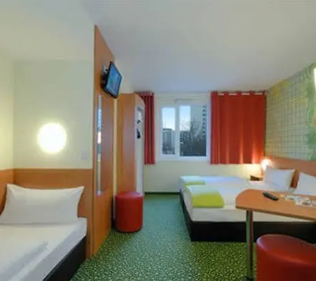 Frankfurt-west מלון