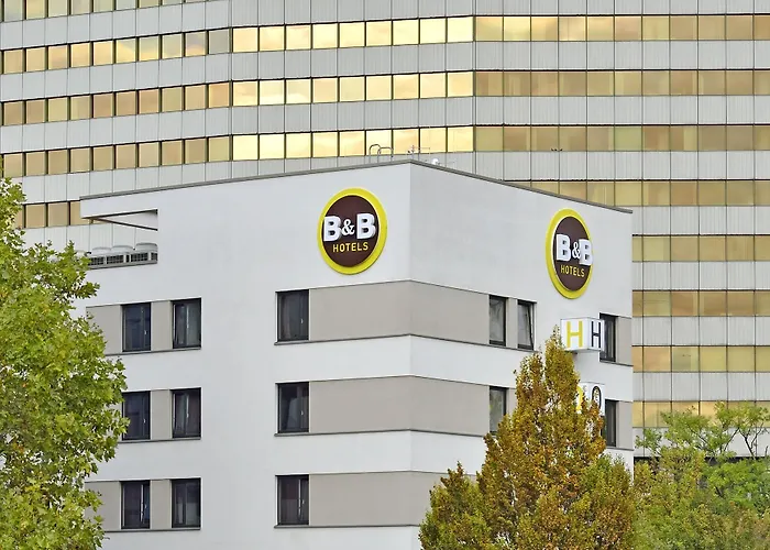 Frankfurt-west Hotel 3*