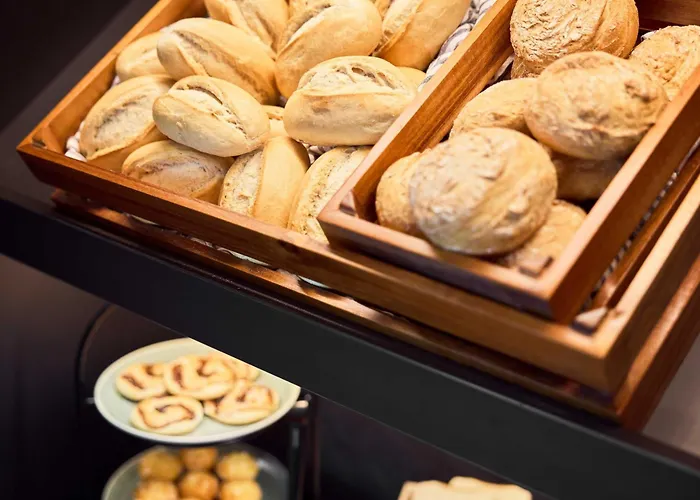 Hotel Frankfurt-west 3*